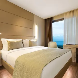 ac-hotel-istanbul-macka.istanbul-turkeyhotels.com/